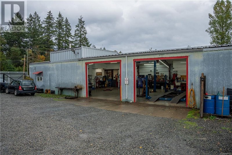 Image #1 of Business for Sale at 4148 Island Hwy W, Qualicum Beach, British Columbia