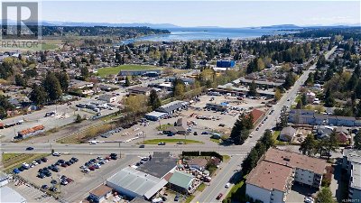 Image #1 of Commercial for Sale at 971 Cumberland Rd, Courtenay, British Columbia