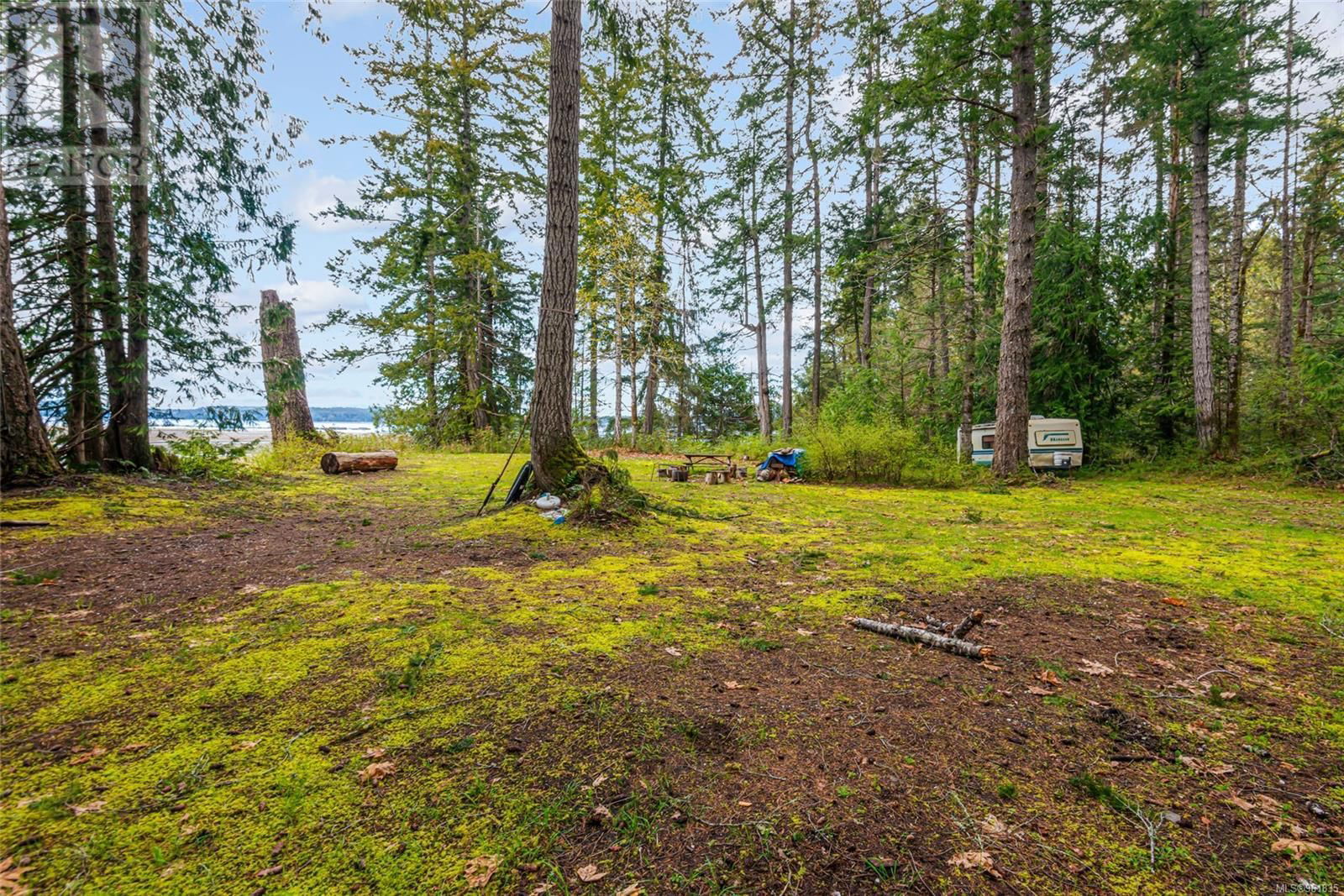 Lot 13 Island Hwy W Image 30