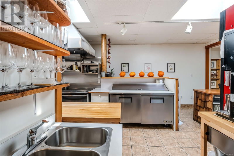Image #1 of Restaurant for Sale at 125&129 Second Ave W, Qualicum Beach, British Columbia