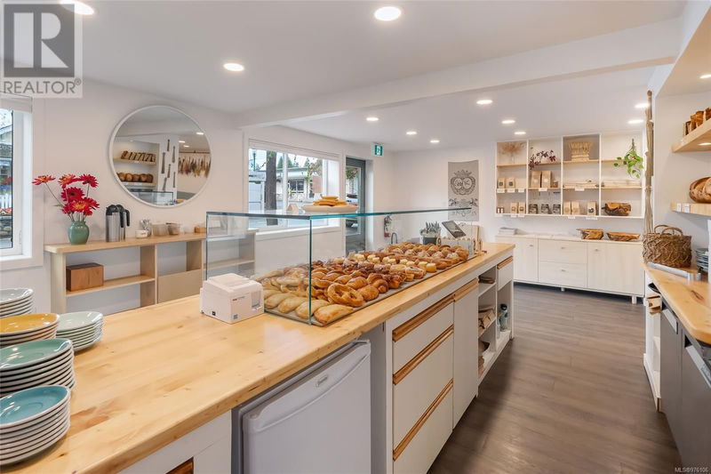 Image #1 of Restaurant for Sale at 125&129 Second Ave W, Qualicum Beach, British Columbia