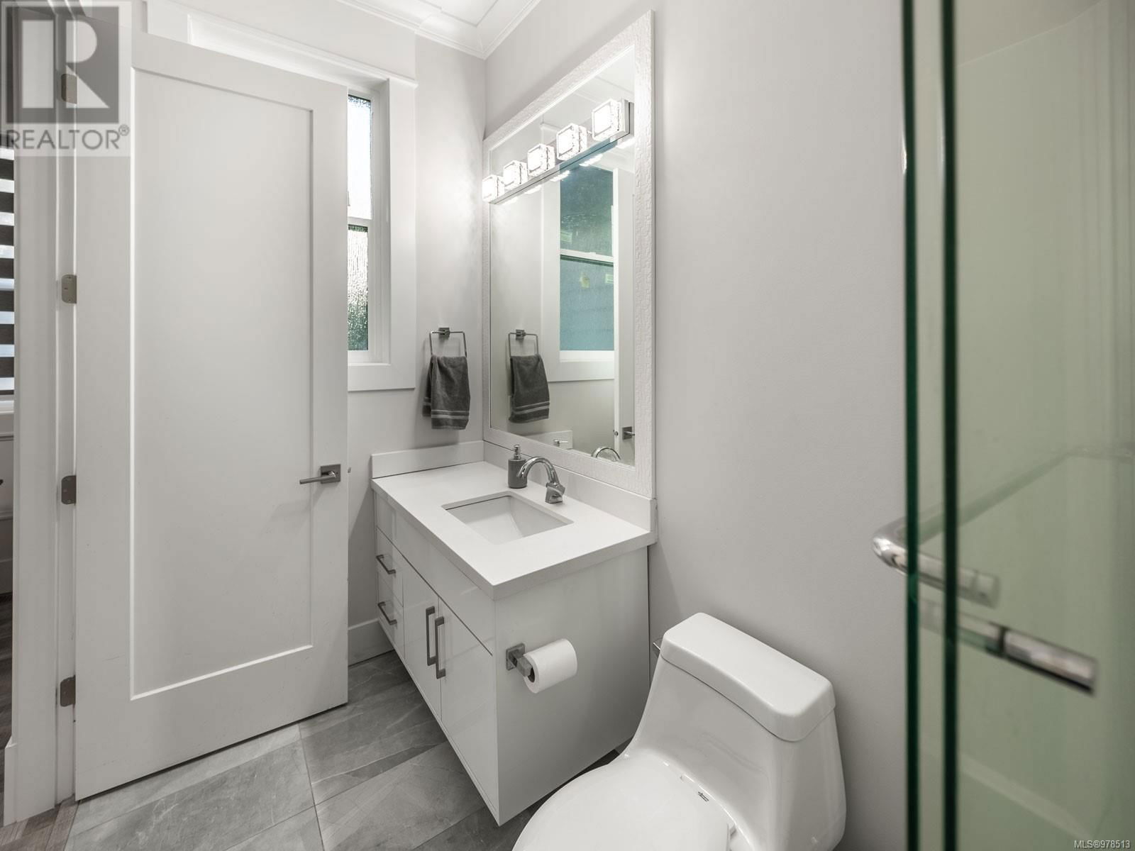 6118 COTTAM ROAD Image 26