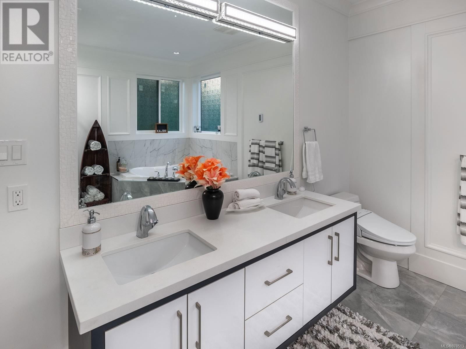6118 COTTAM ROAD Image 29