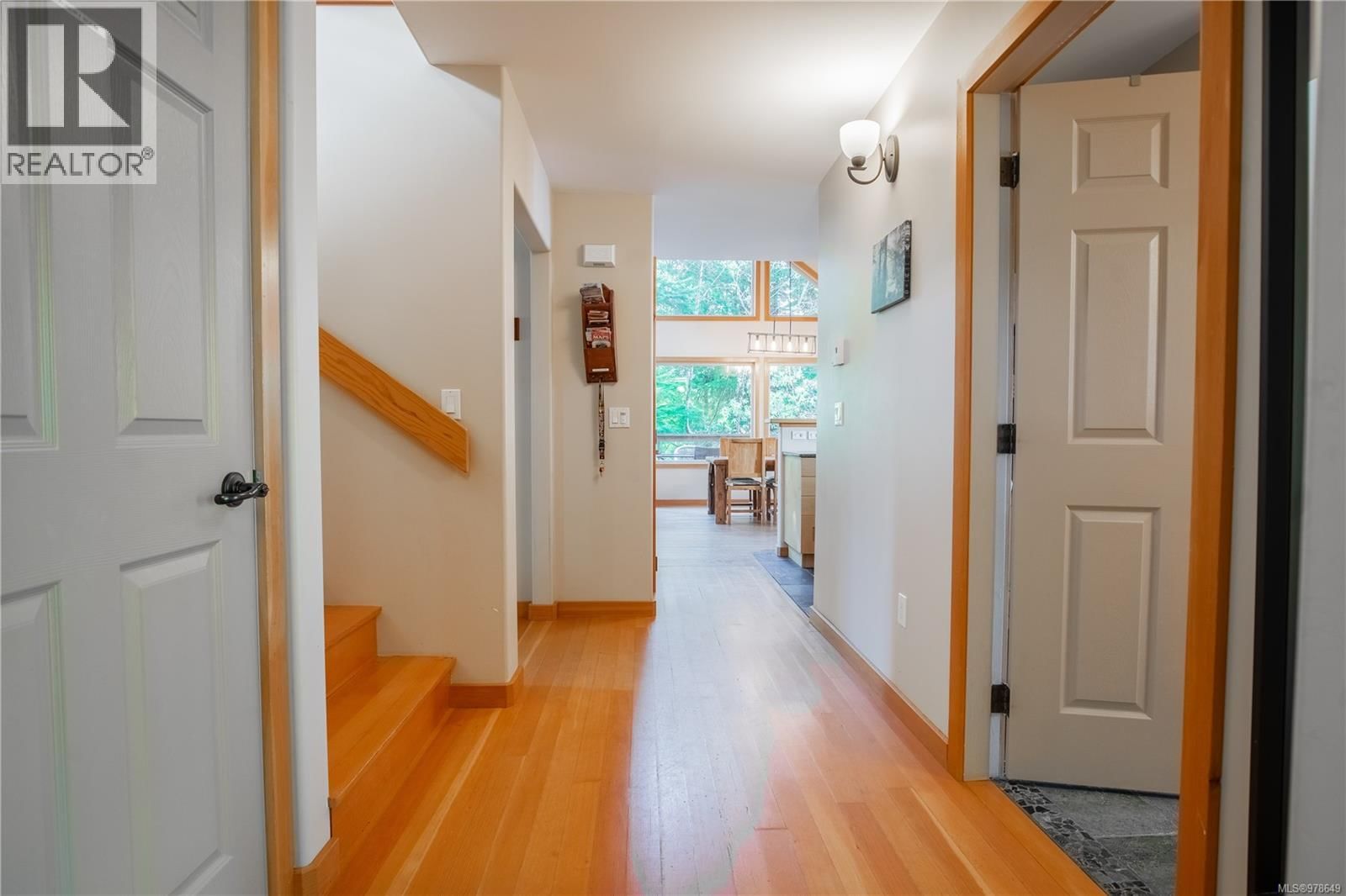 1027 JENSENS BAY ROAD Image 28