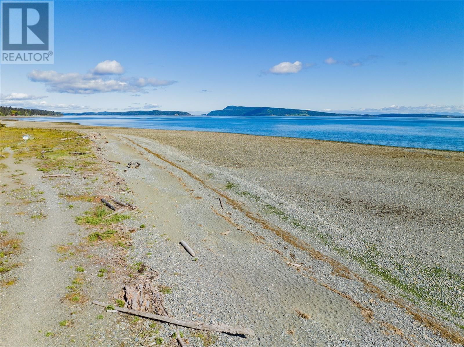 6435 ISLAND HIGHWAY Image 46