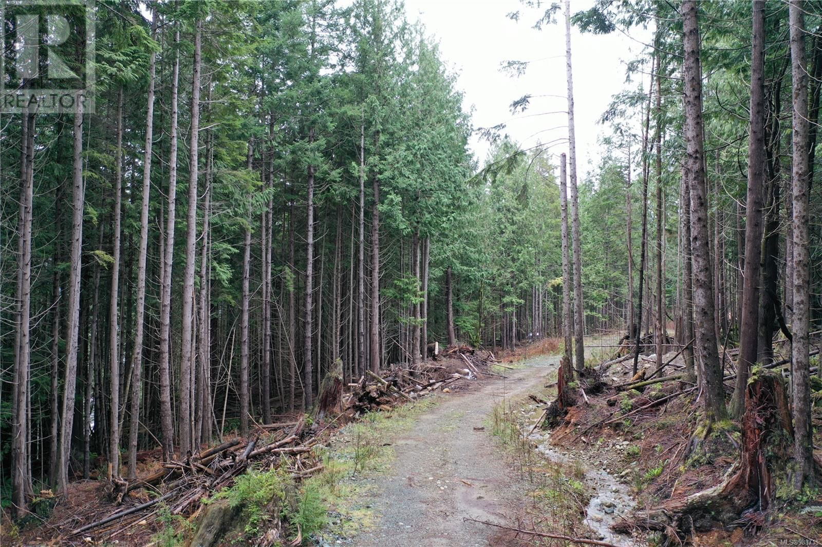 LOT 5 Discovery Passage (Off) Rd Image 5