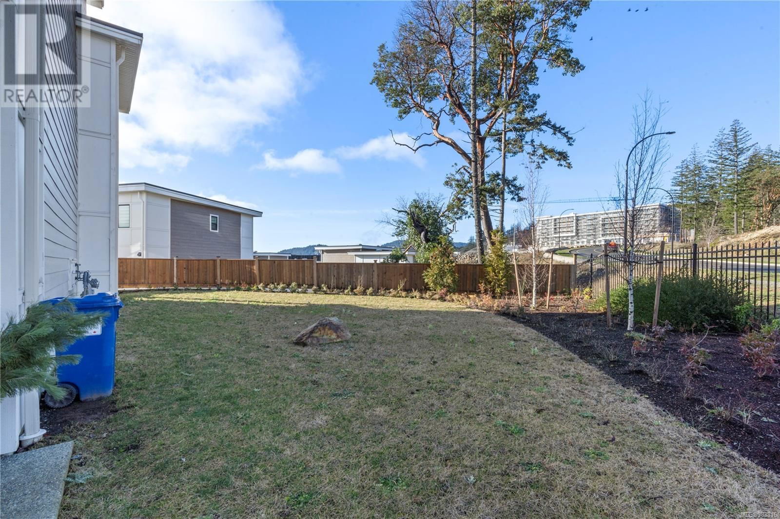 1166 Olivine Mews Image 39