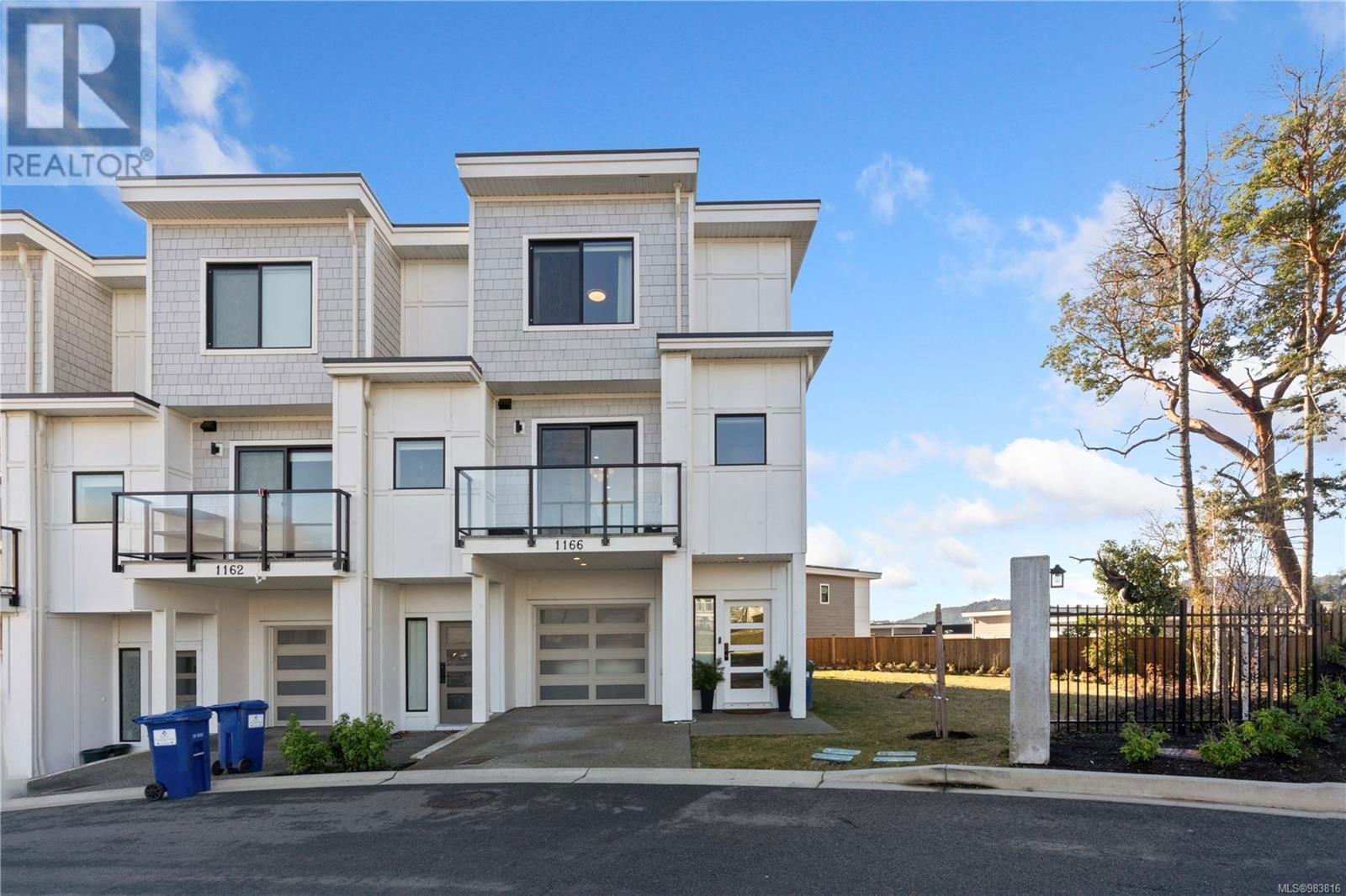 1166 Olivine Mews Image 42