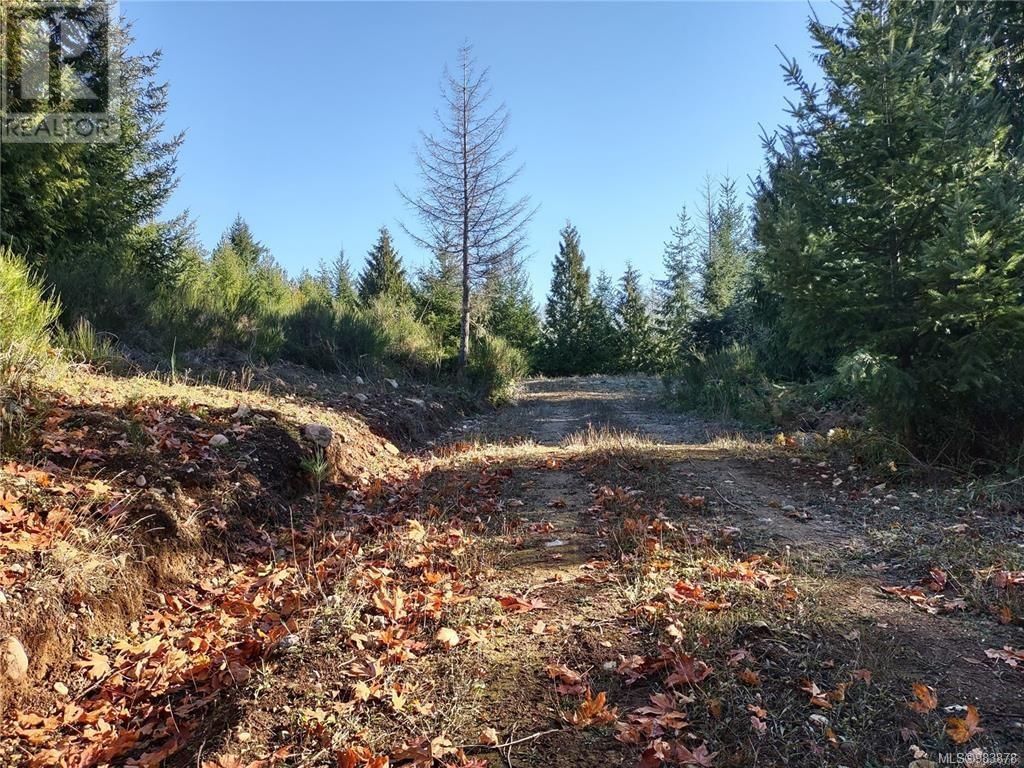 Lot 11 Goldstream Heights Dr Image 8