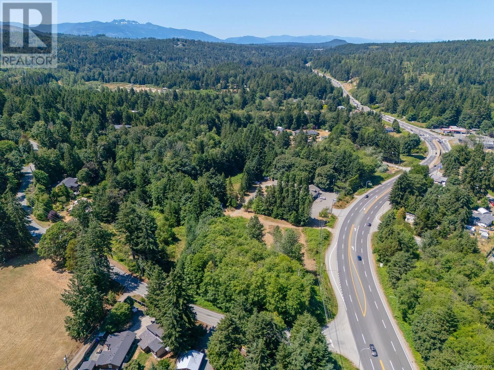 2433 SUMMERSET ROAD Image 14