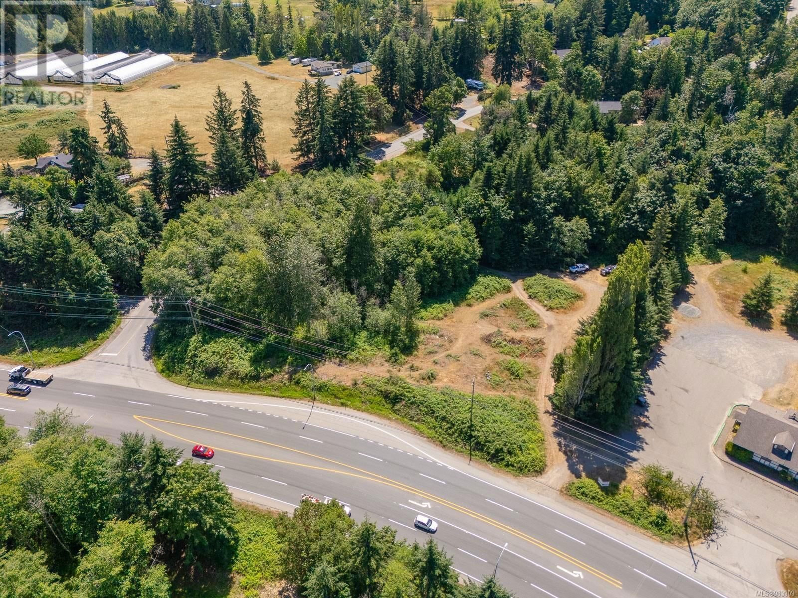 2433 SUMMERSET ROAD Image 7
