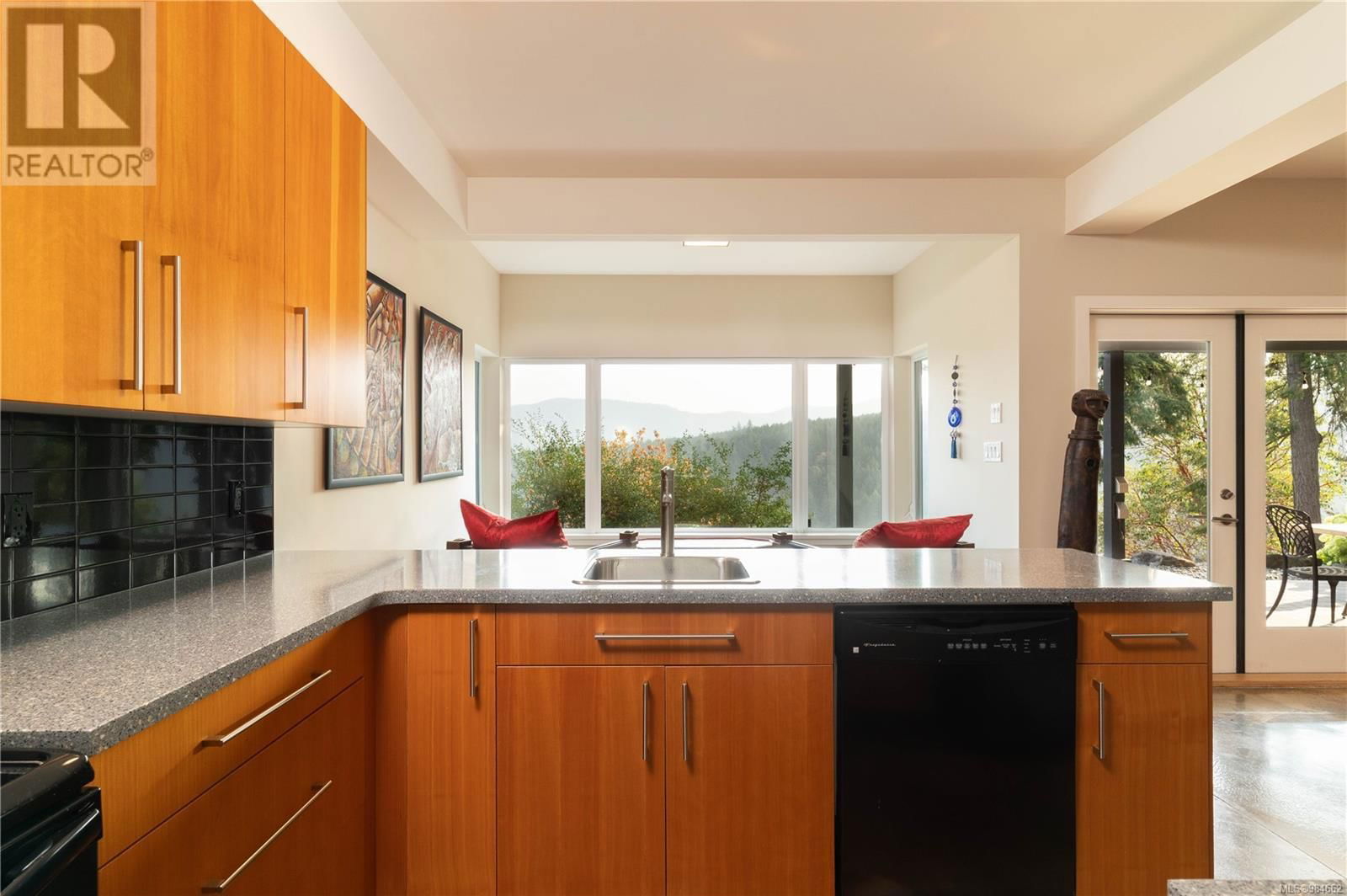 6088 GENOA BAY ROAD Image 33