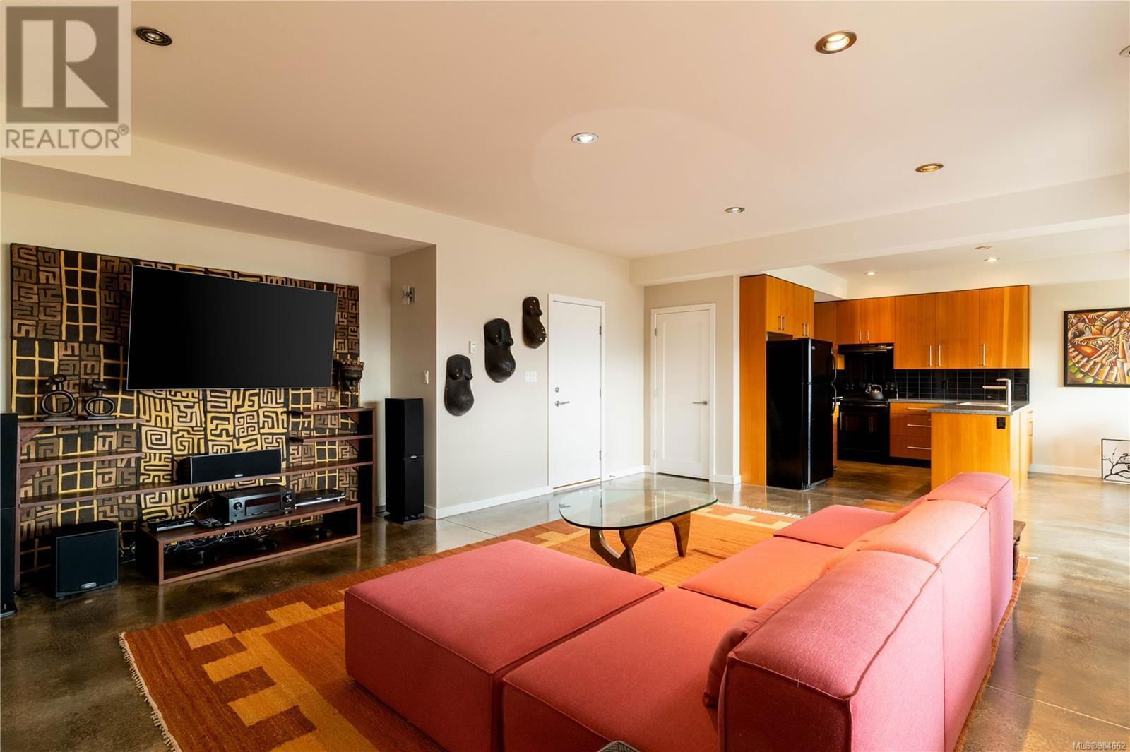 6088 GENOA BAY ROAD Image 37