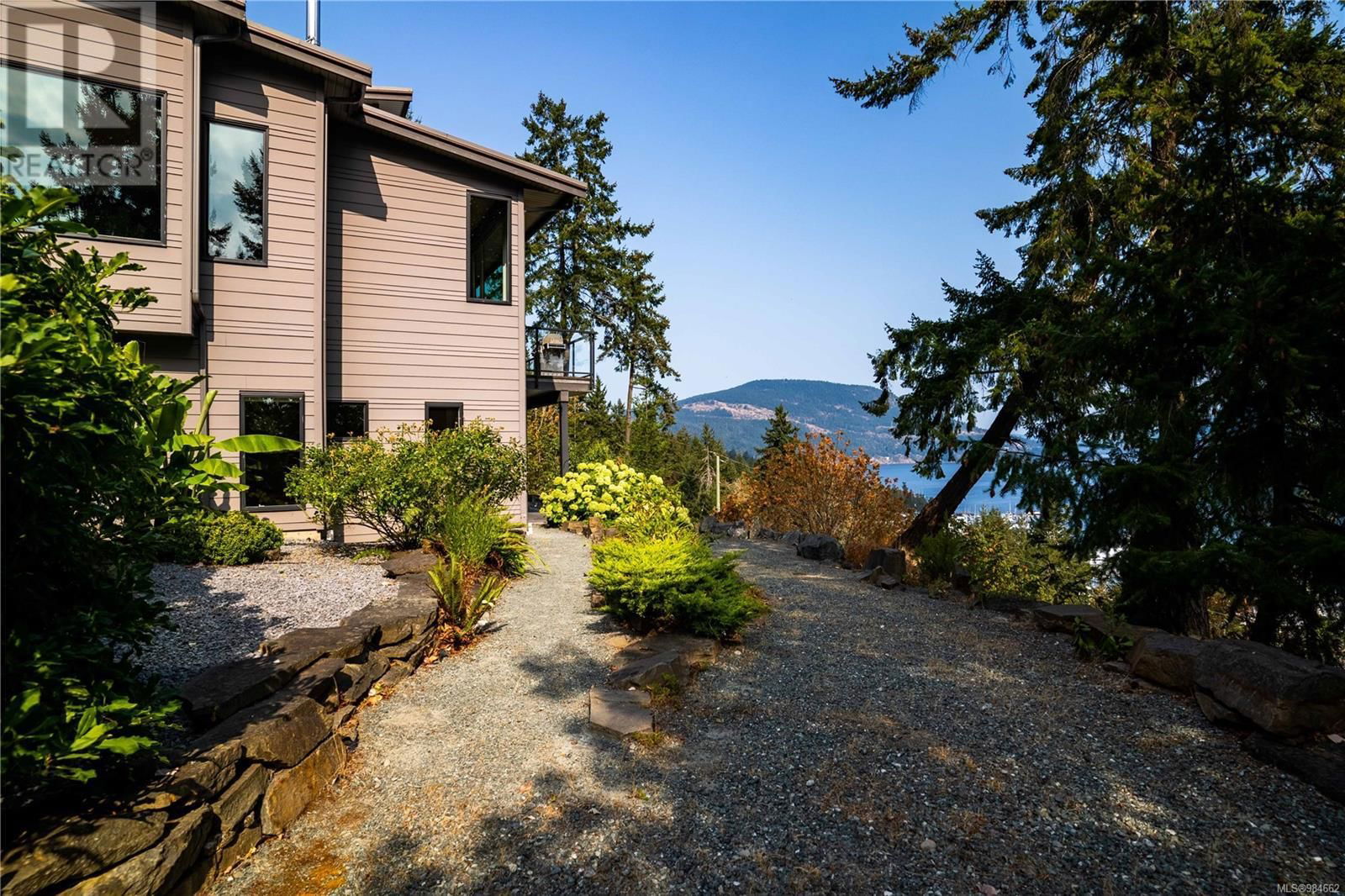 6088 GENOA BAY ROAD Image 75