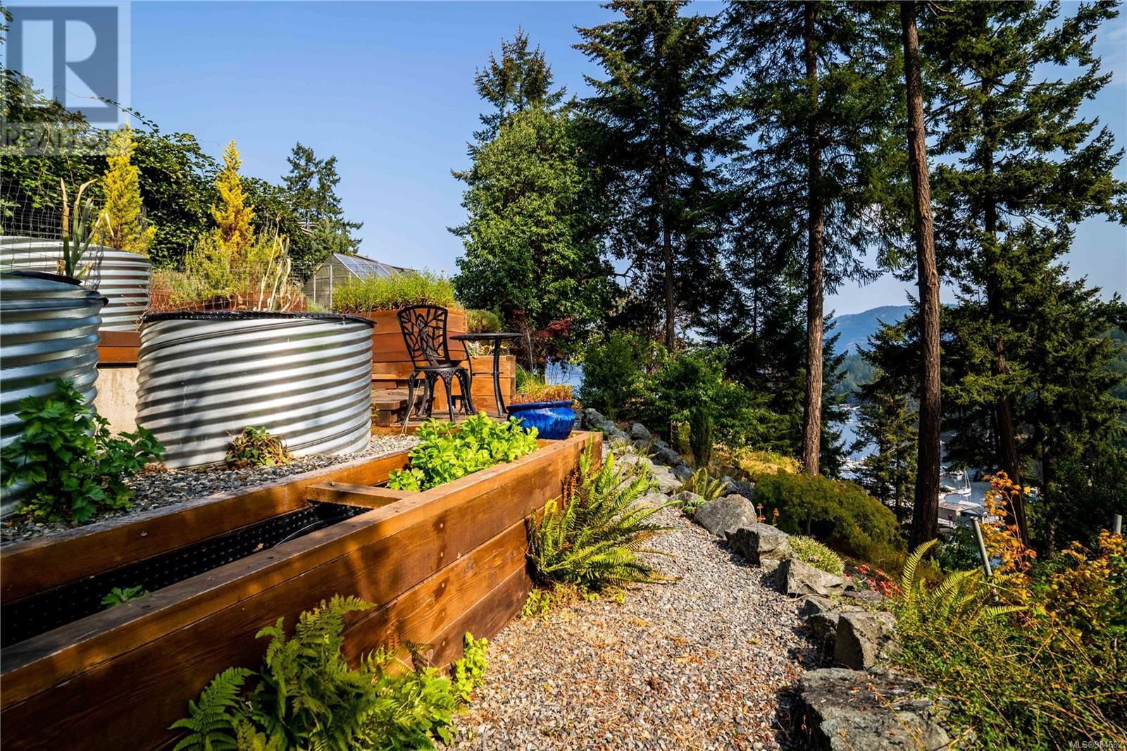 6088 GENOA BAY ROAD Image 81