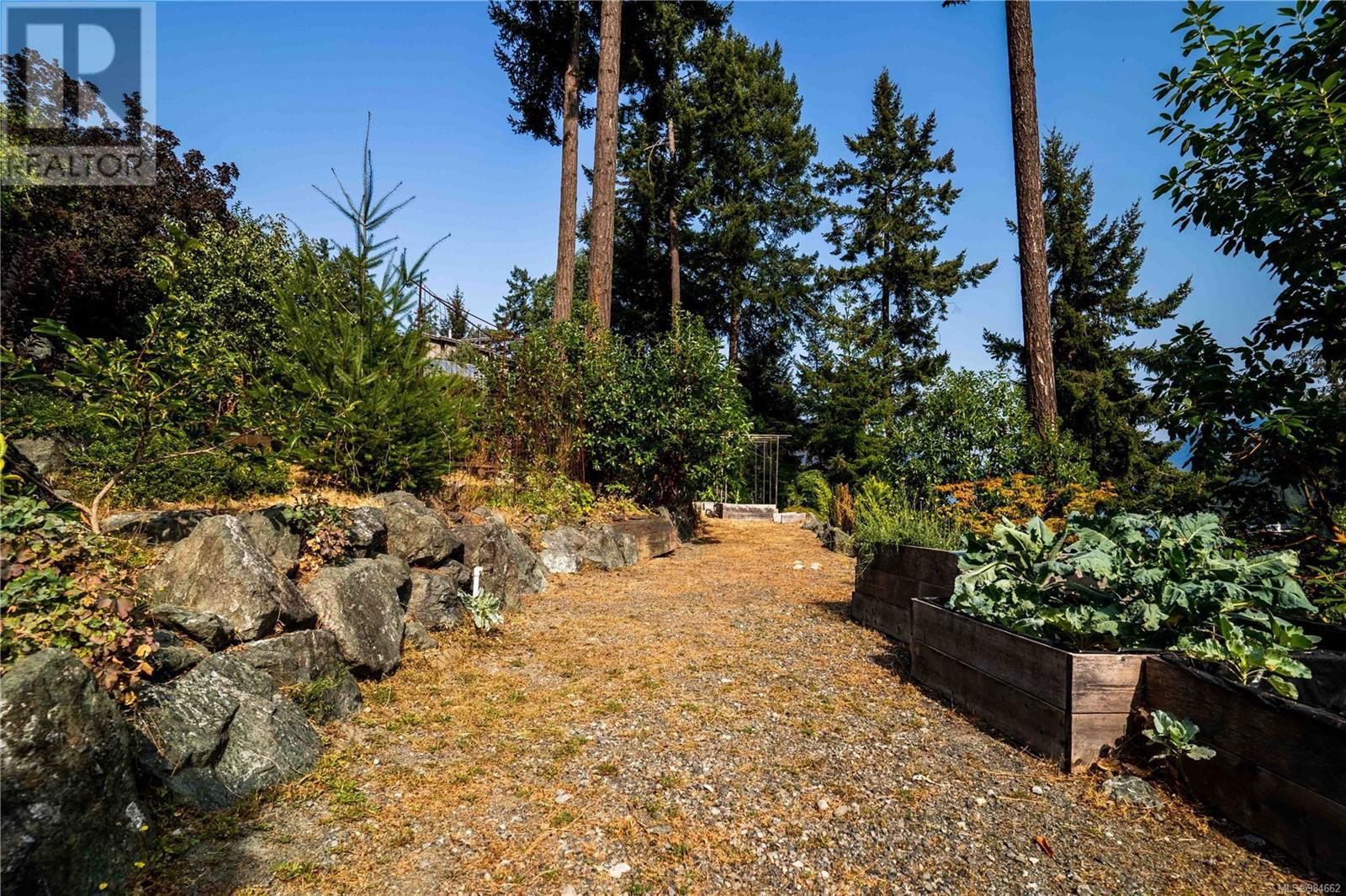 6088 GENOA BAY ROAD Image 83