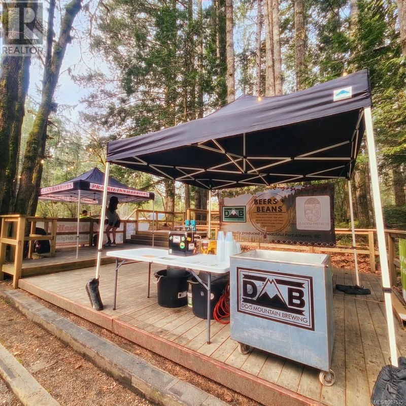Image #1 of Restaurant for Sale at 3rd, Port Alberni, British Columbia