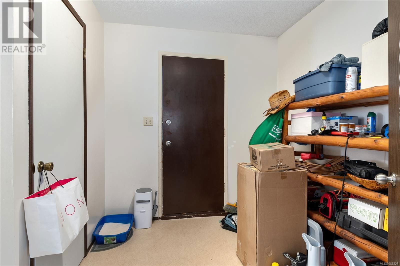 1869 CHEVIOT ROAD Image 35