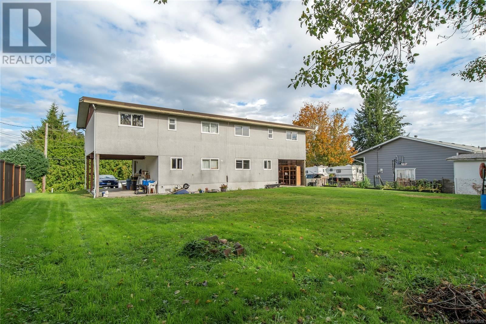 1869 CHEVIOT ROAD Image 36