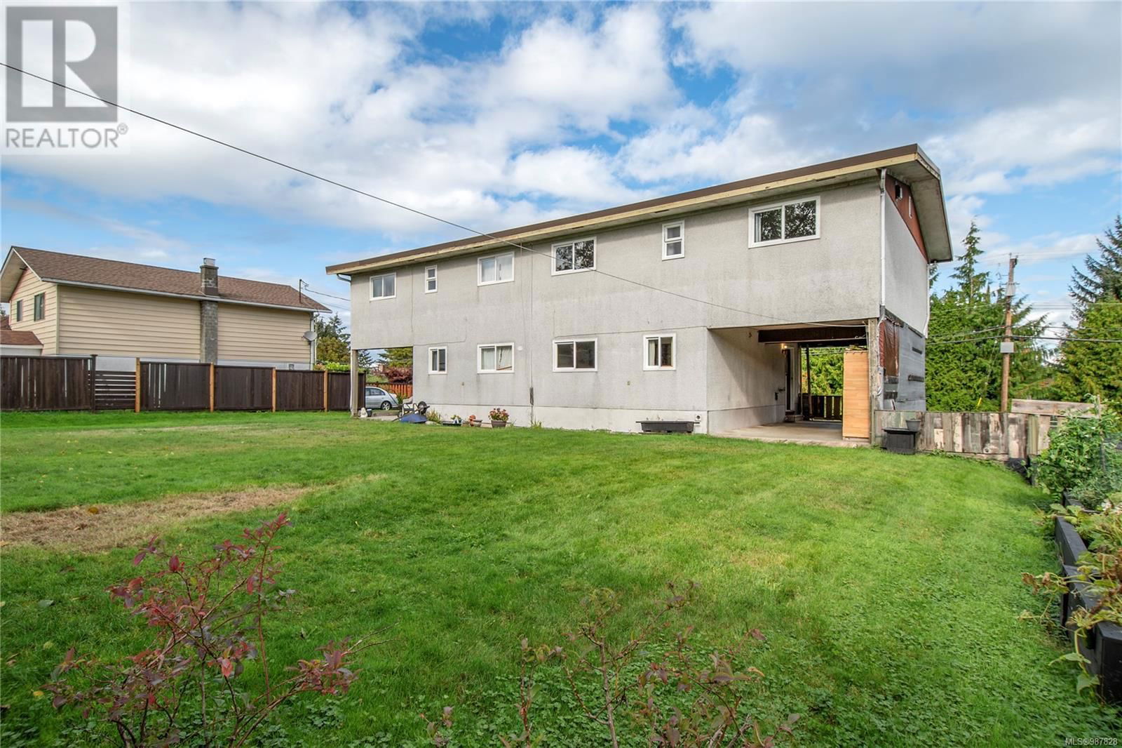 1869 CHEVIOT ROAD Image 37