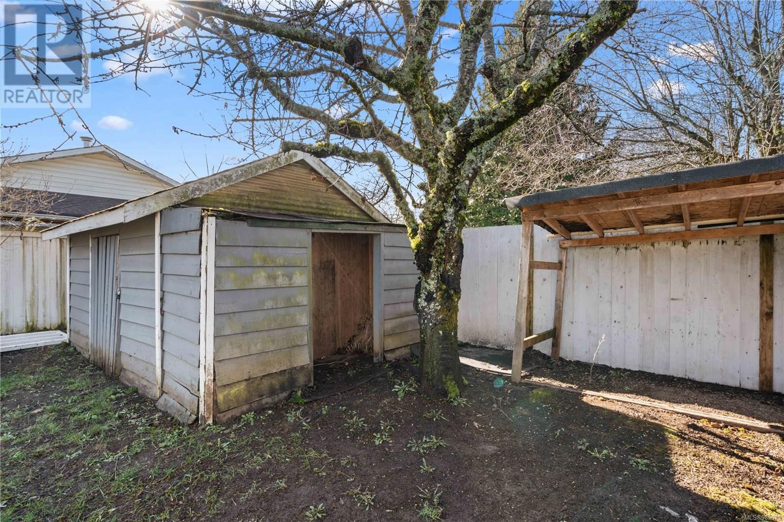 Listing Image 47