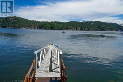7909 Bedwell Drive | Pender Island British Columbia | Slide Image Four
