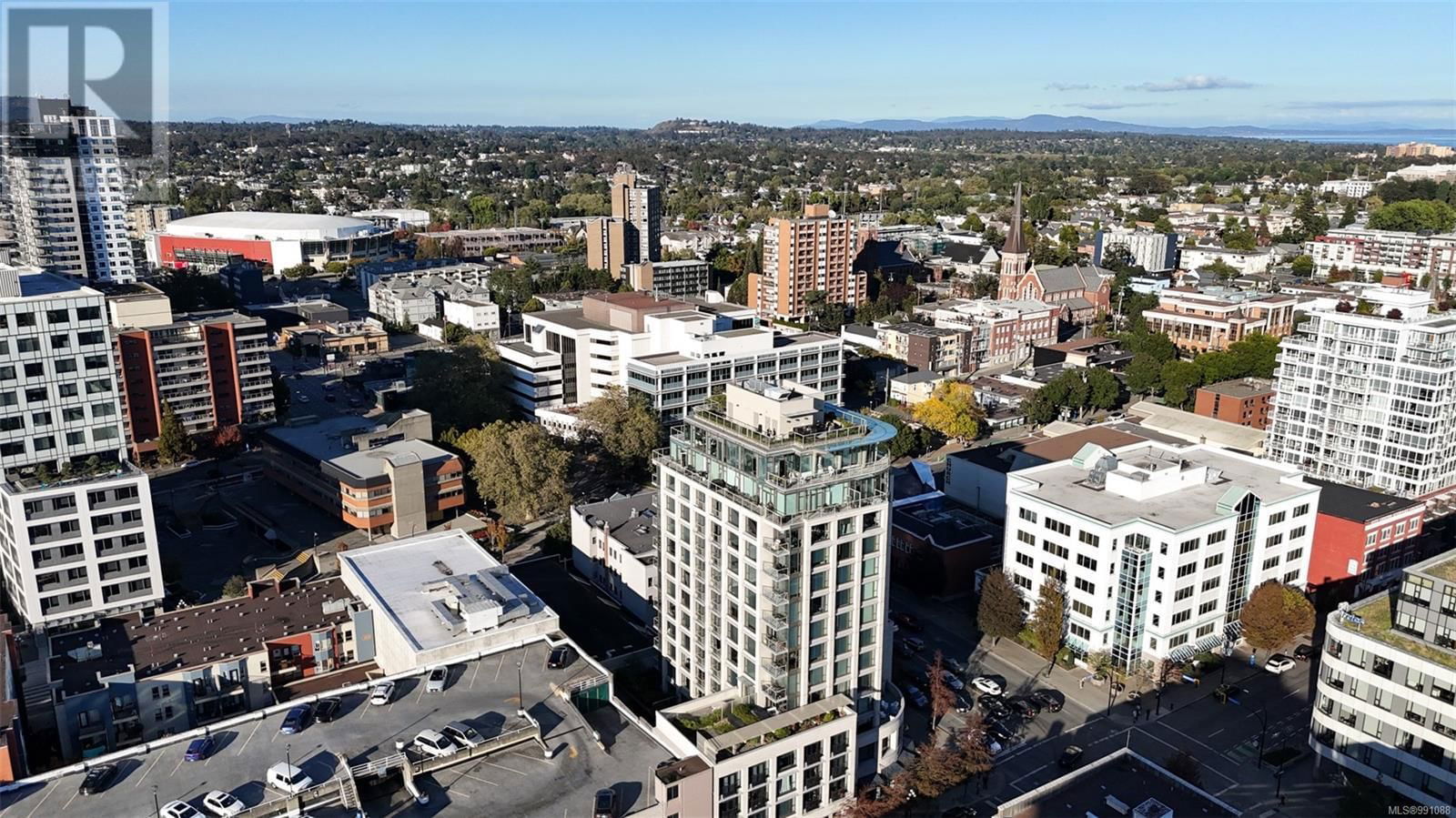 311 - 760 JOHNSON STREET Image 36