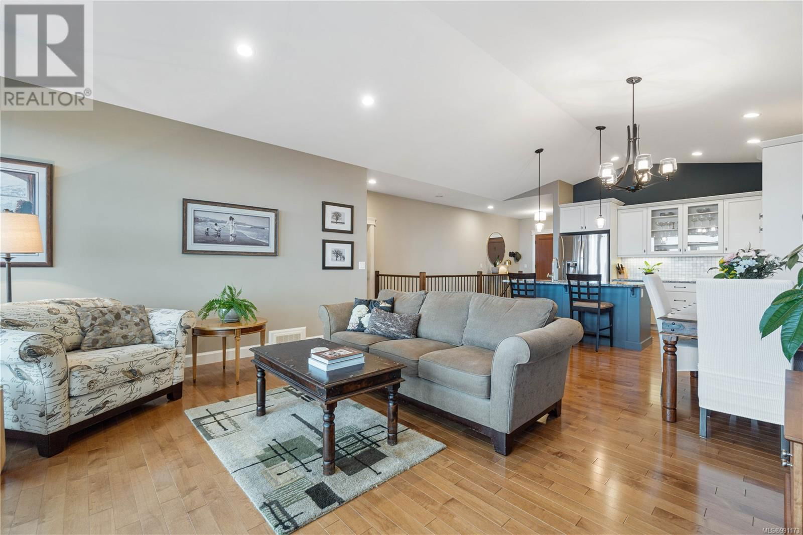5340 ROYAL SEA VIEW Image 13