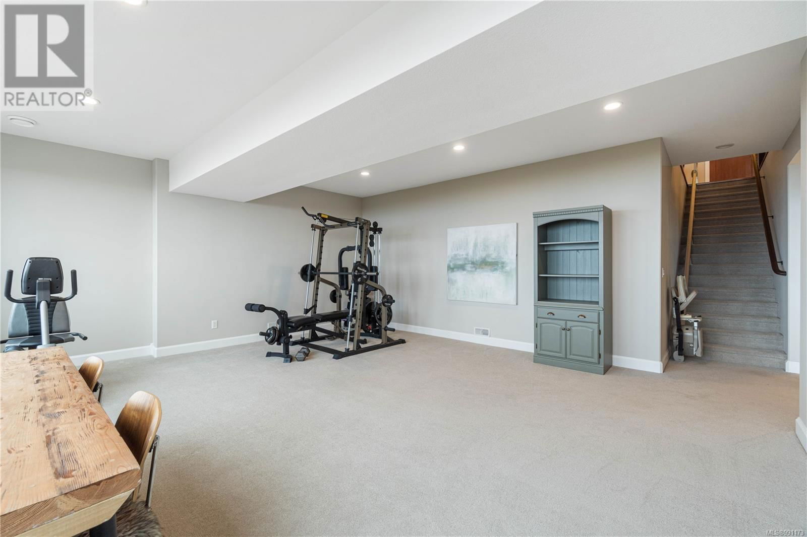 5340 ROYAL SEA VIEW Image 23