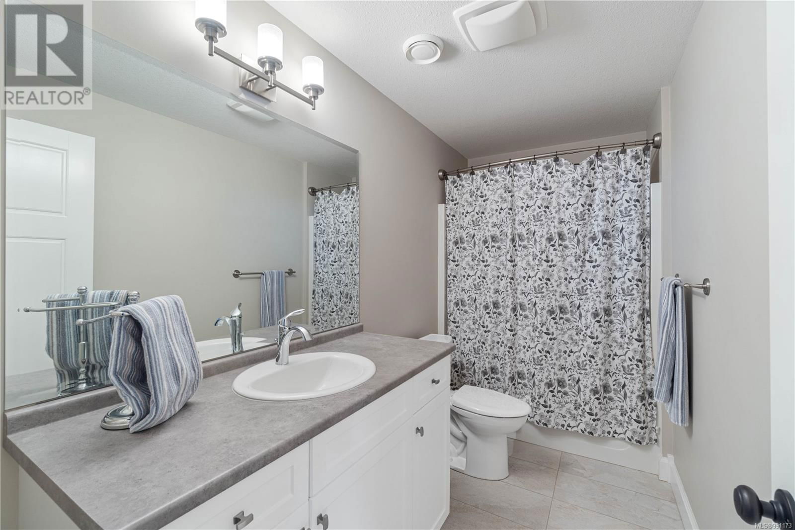 5340 ROYAL SEA VIEW Image 26