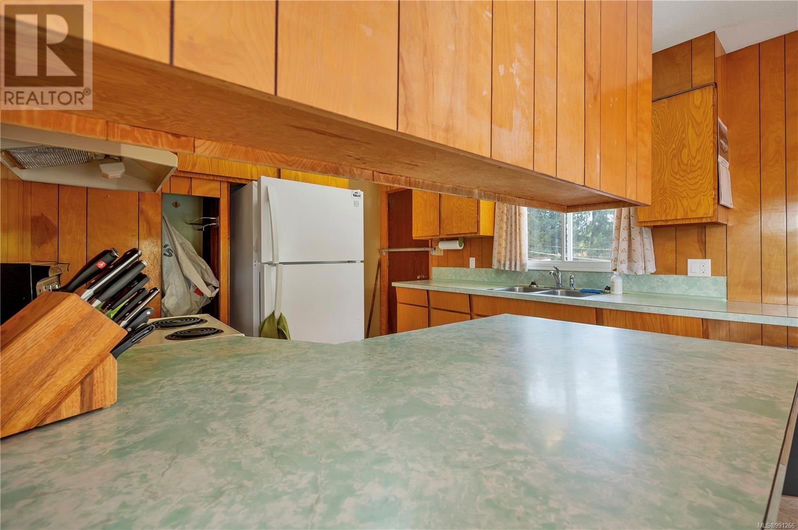 4811 CROYDON ROAD Image 21
