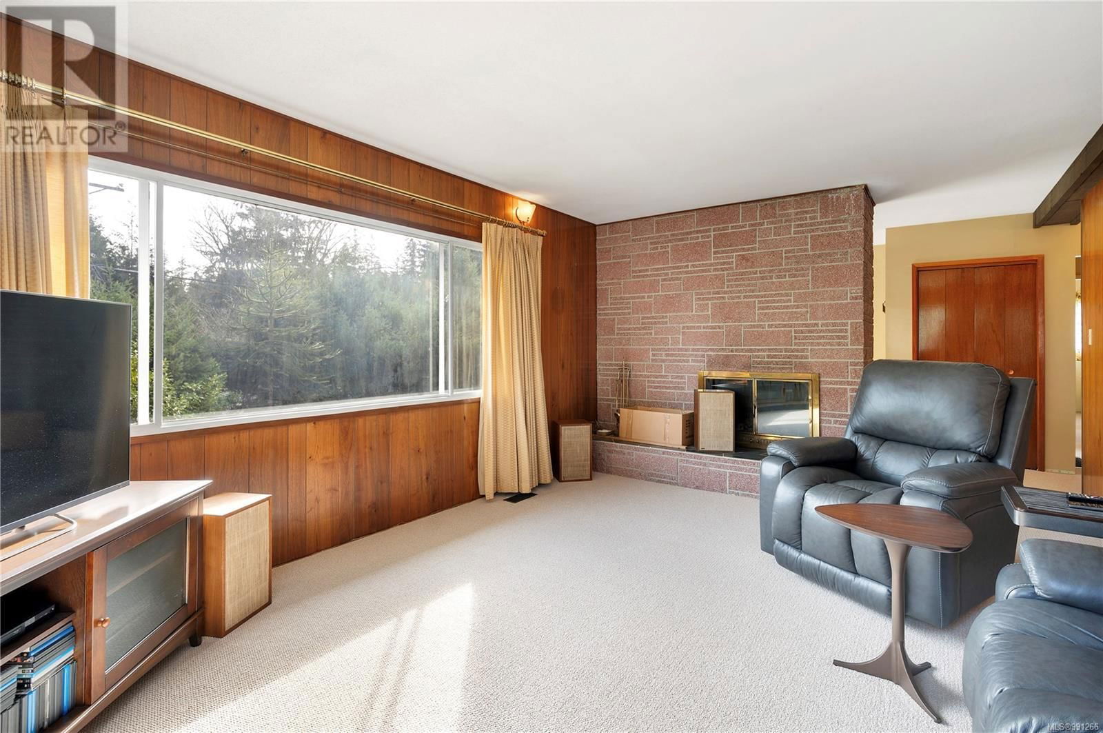 4811 CROYDON ROAD Image 30