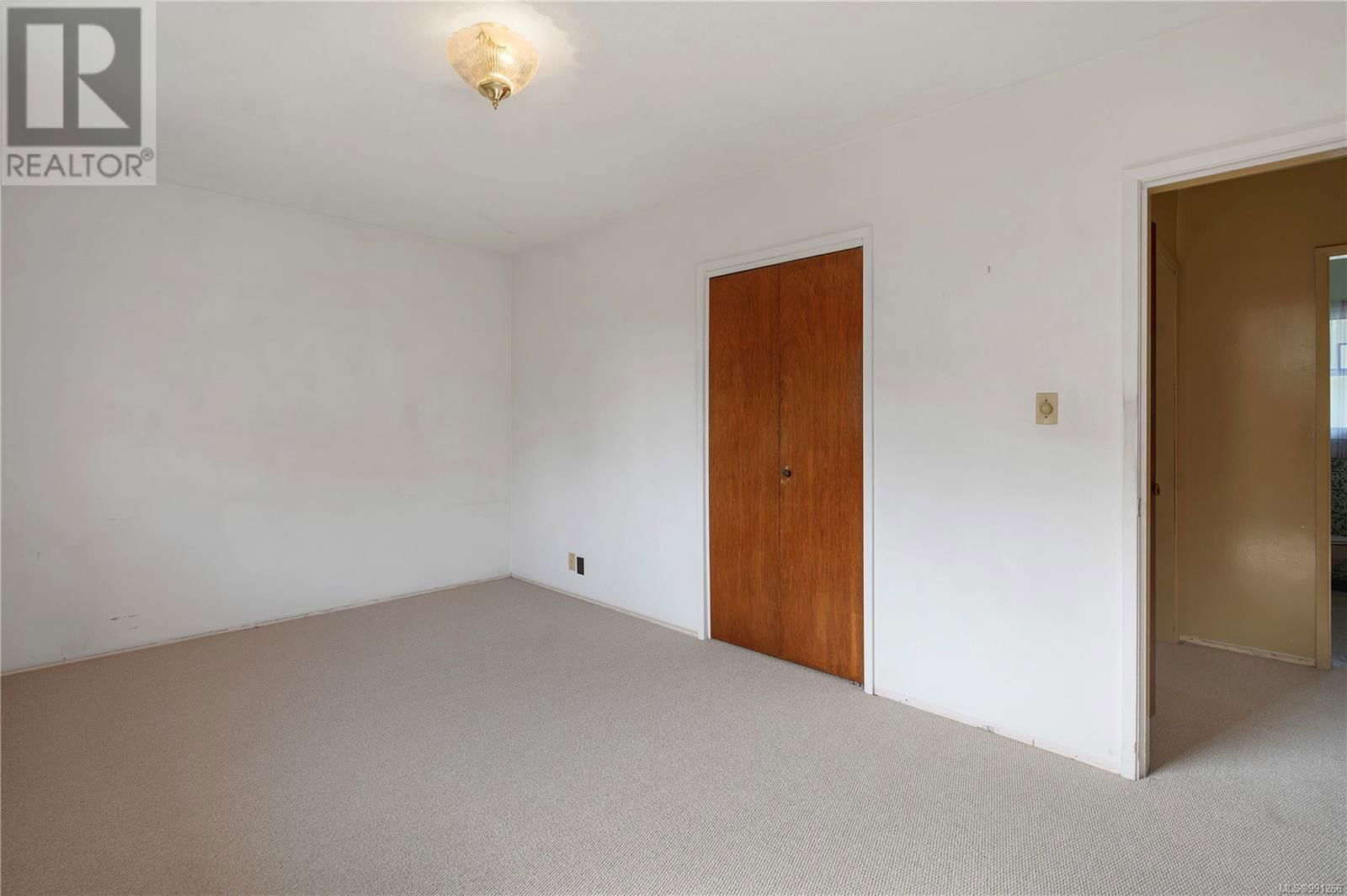4811 CROYDON ROAD Image 36