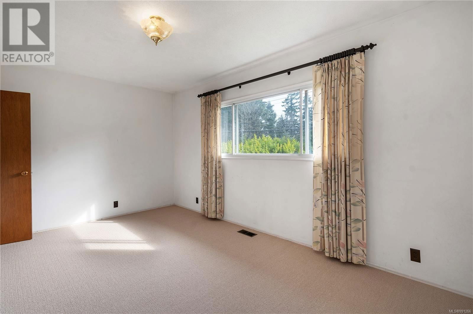 4811 CROYDON ROAD Image 37