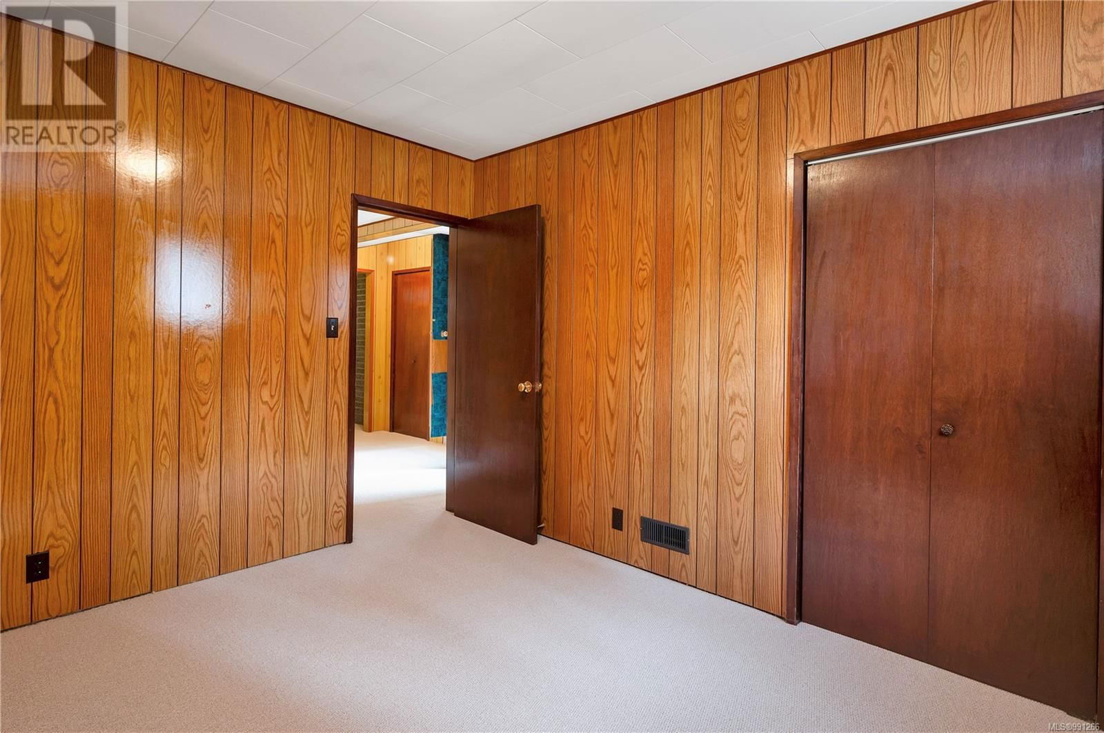 4811 CROYDON ROAD Image 40