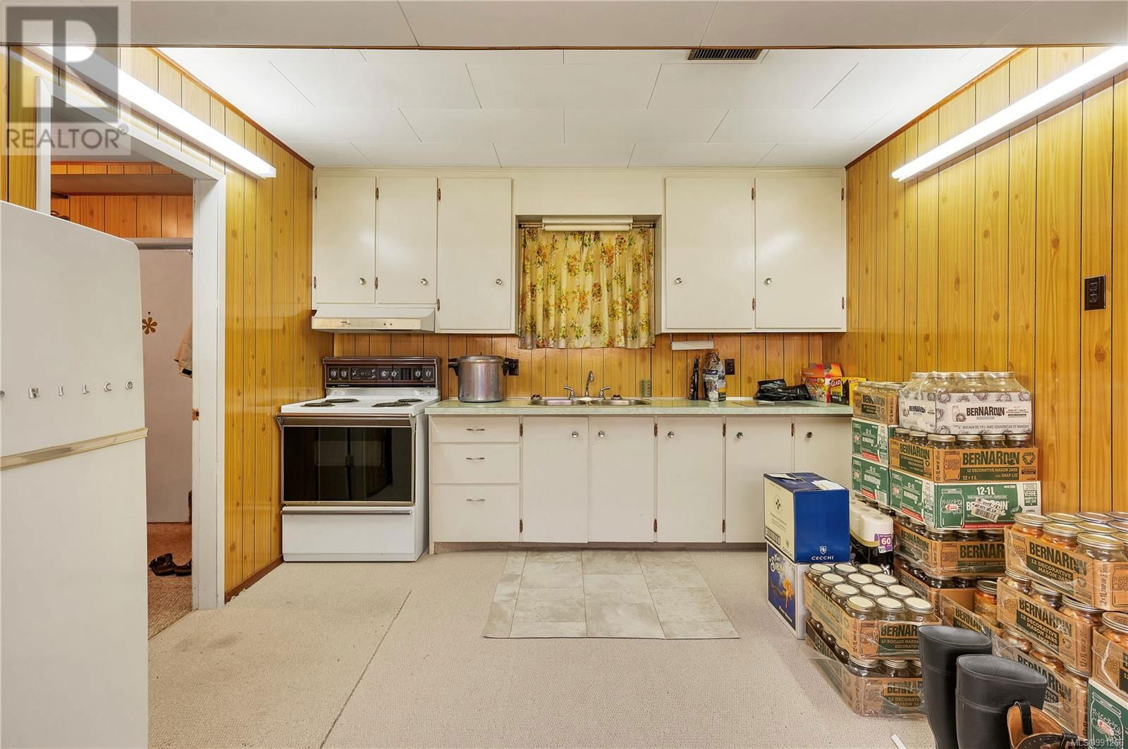 4811 CROYDON ROAD Image 43