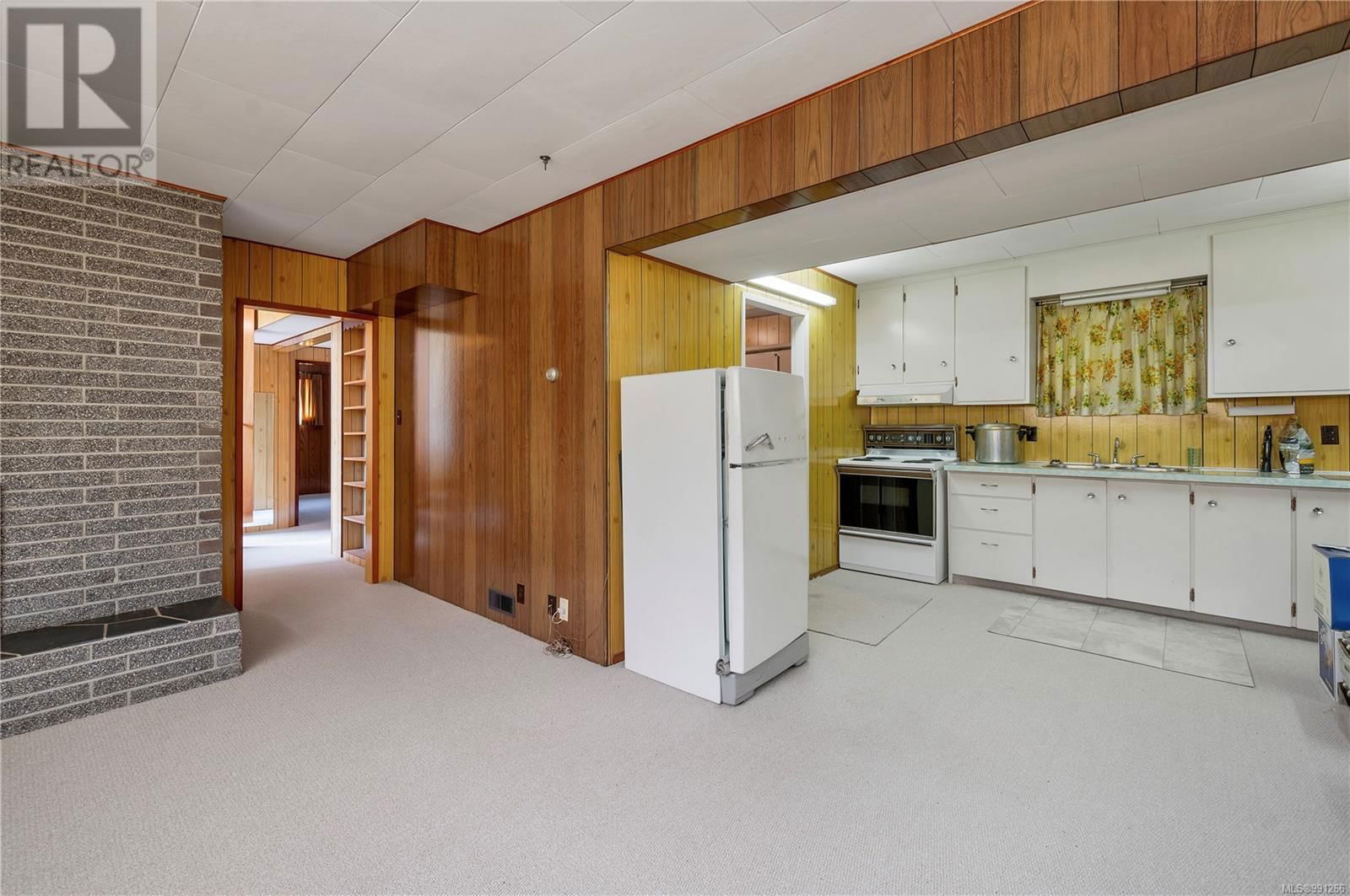 4811 CROYDON ROAD Image 45