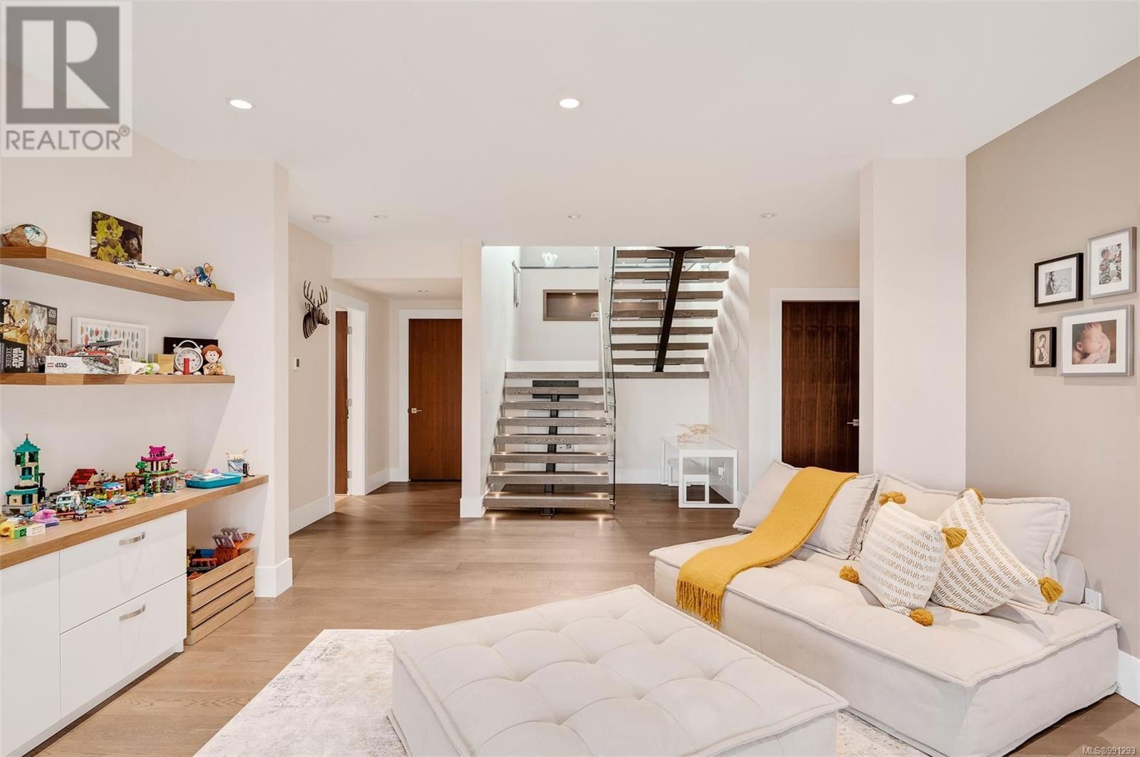 2022 PEBBLE DRIVE Image 37