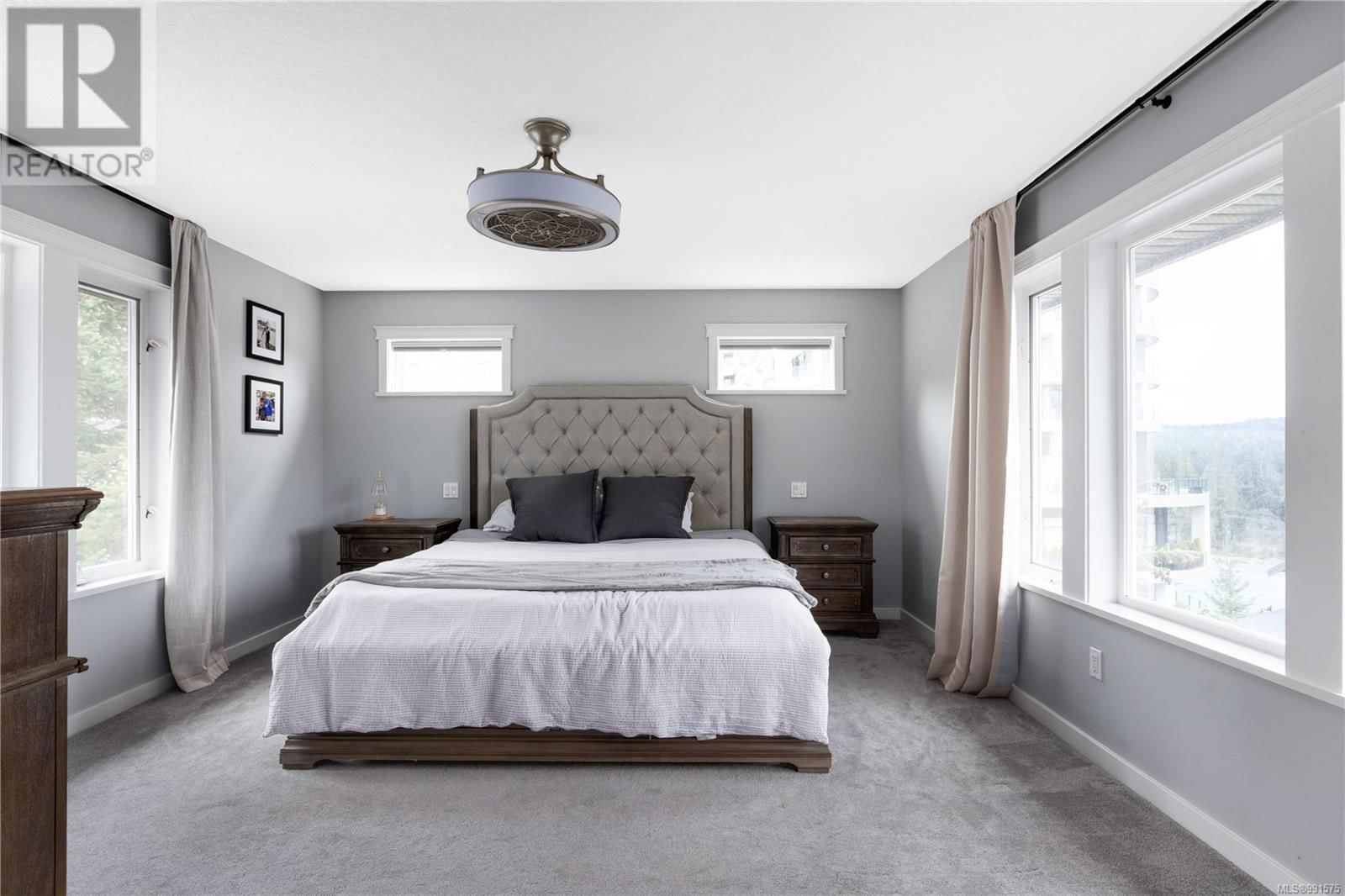 2011 TROON COURT Image 19