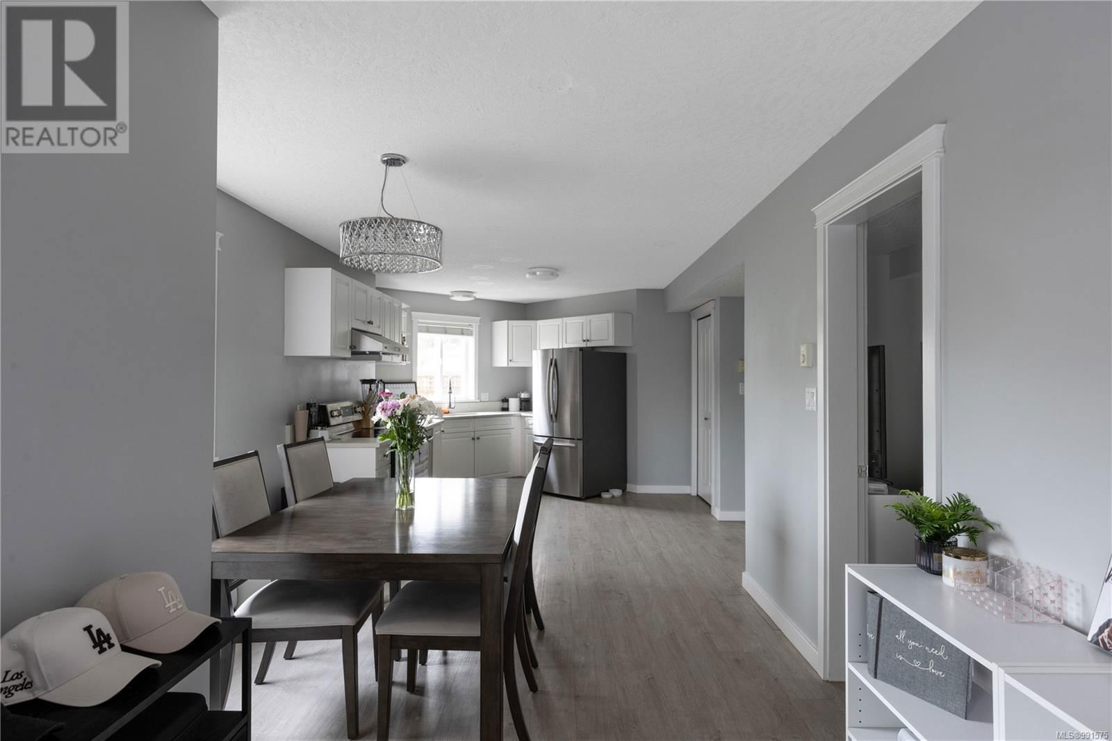 2011 TROON COURT Image 31