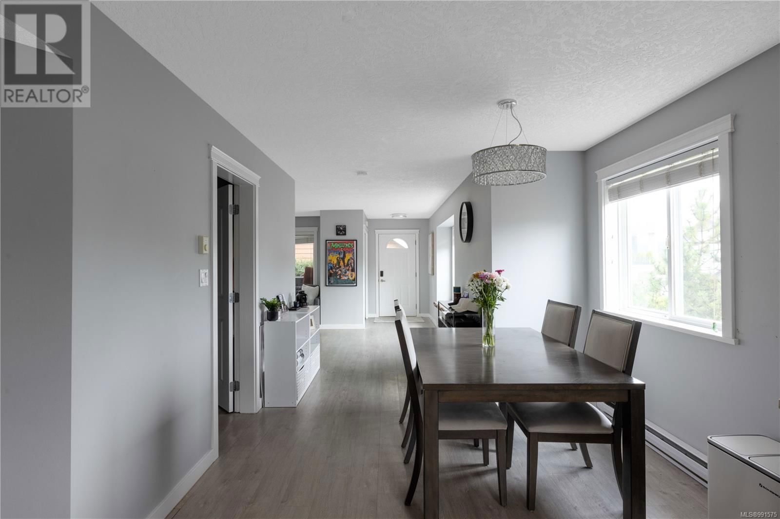 2011 TROON COURT Image 33