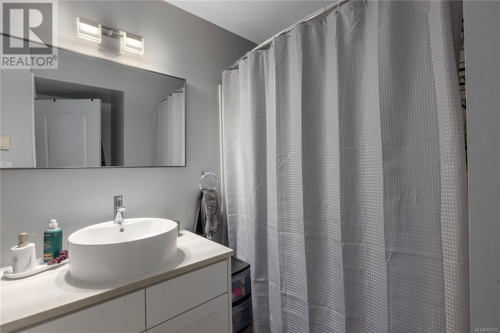 2011 TROON COURT Image 35