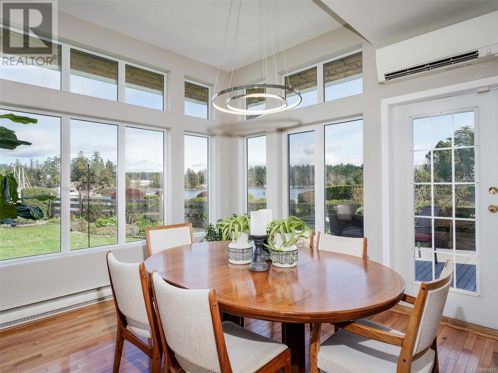 10680 BLUE HERON ROAD Image 13