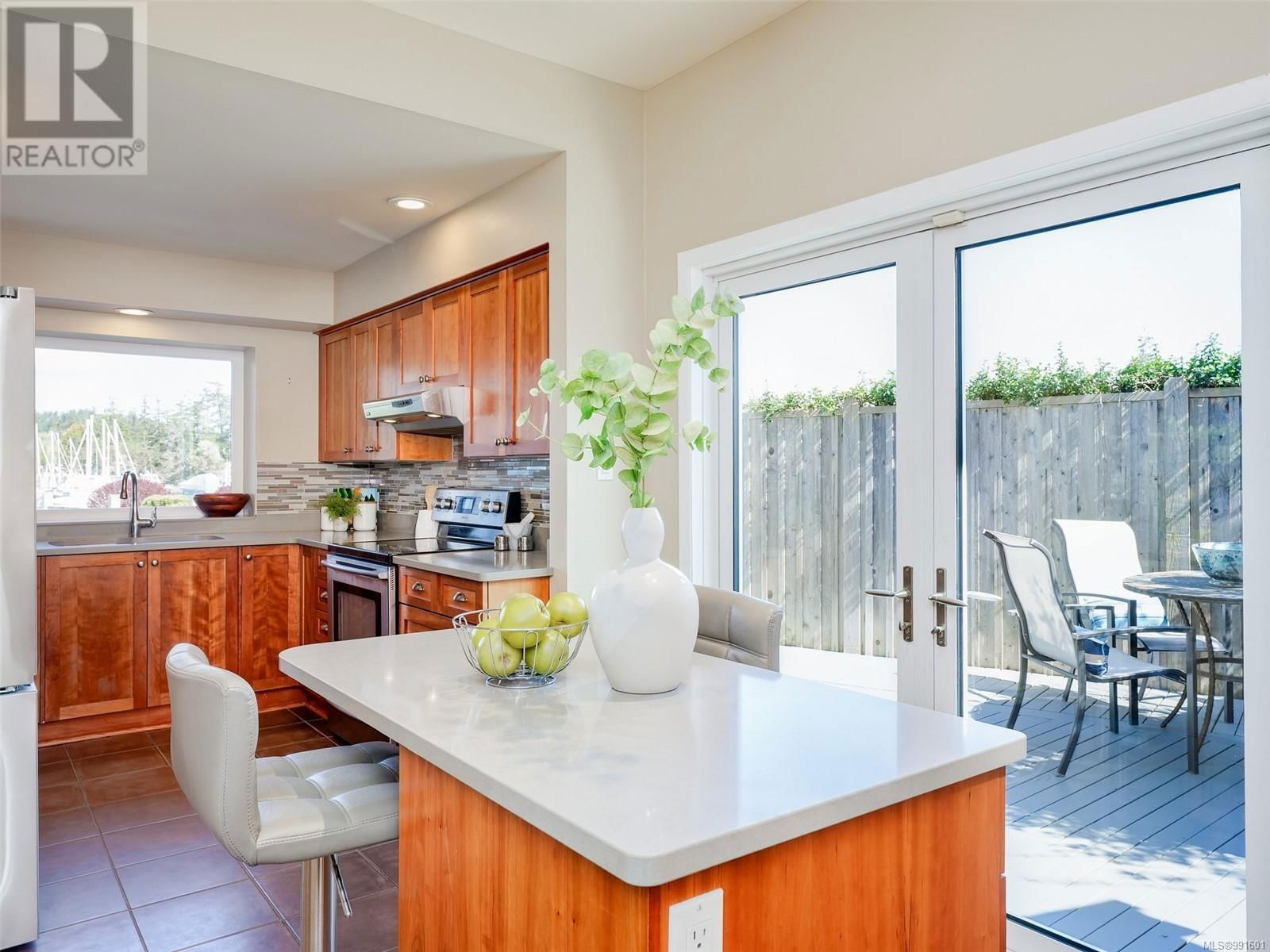 10680 BLUE HERON ROAD Image 21