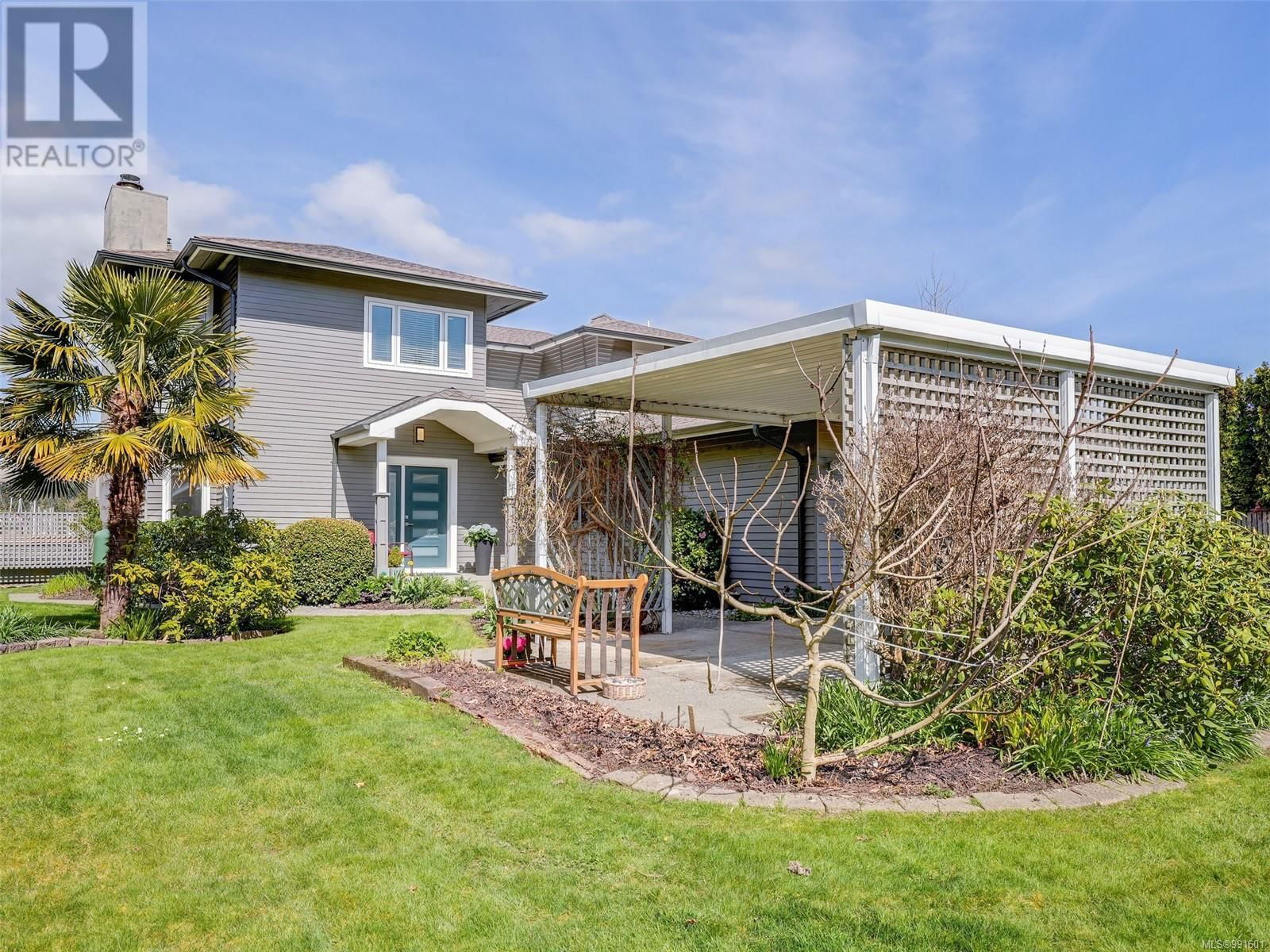 10680 BLUE HERON ROAD Image 46