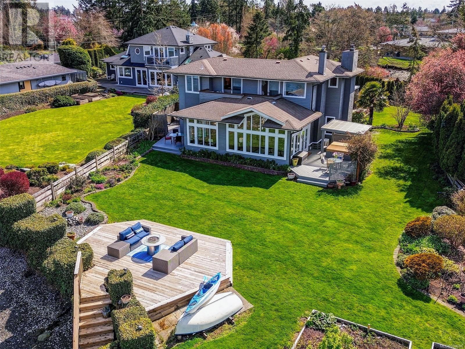 10680 BLUE HERON ROAD Image 6