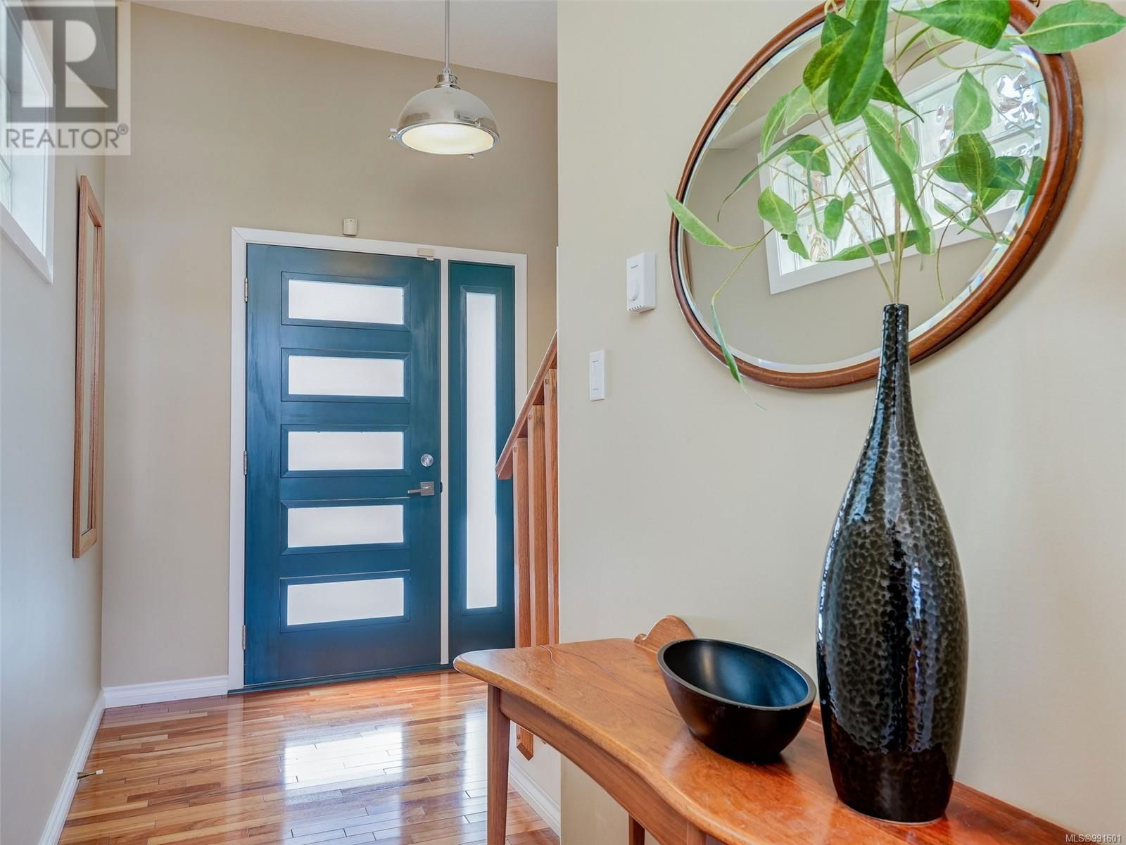 10680 BLUE HERON ROAD Image 8