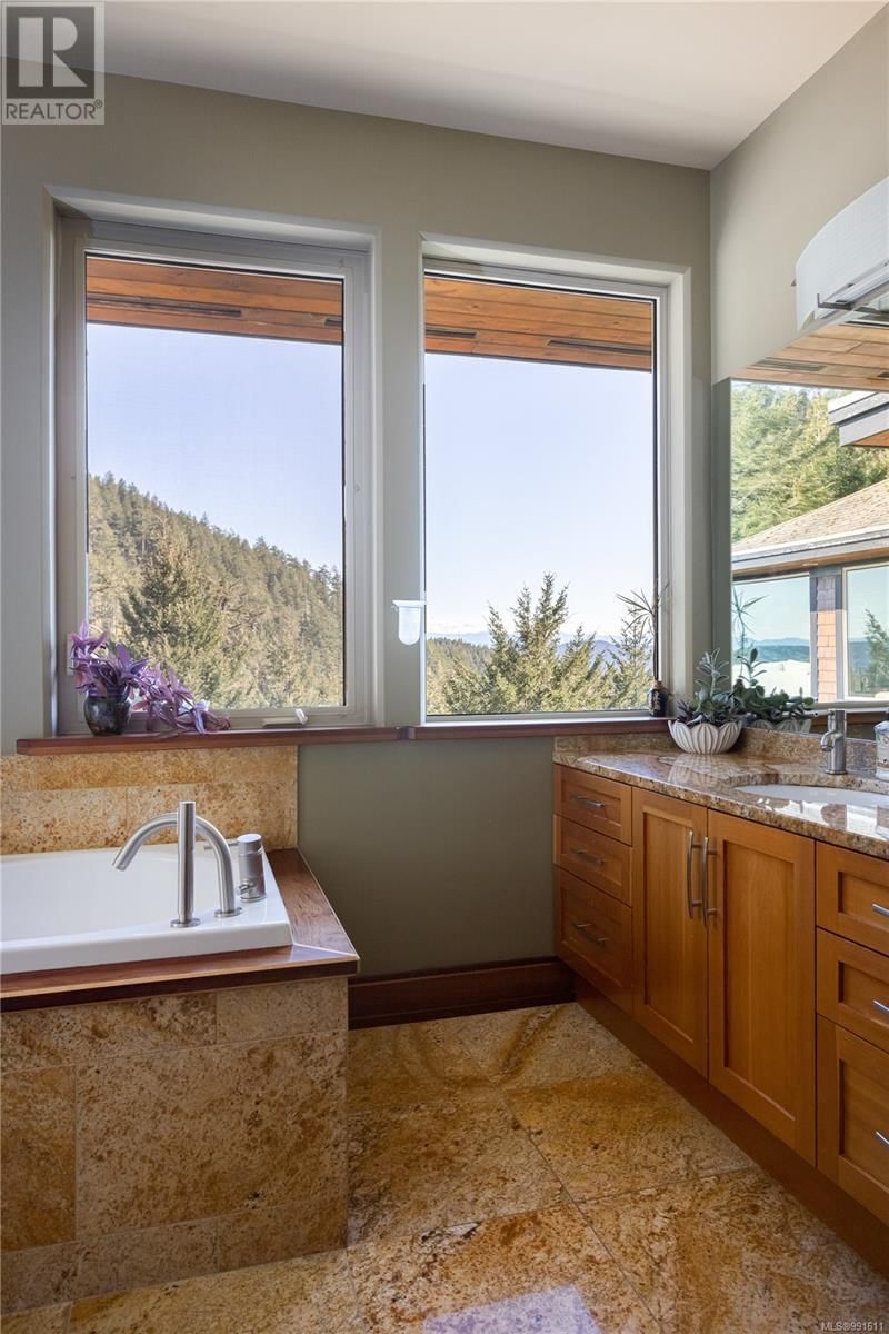 4948 NAGLE ROAD Image 25