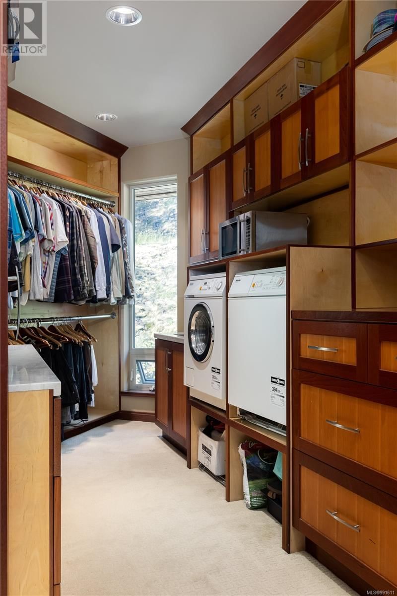 4948 NAGLE ROAD Image 29