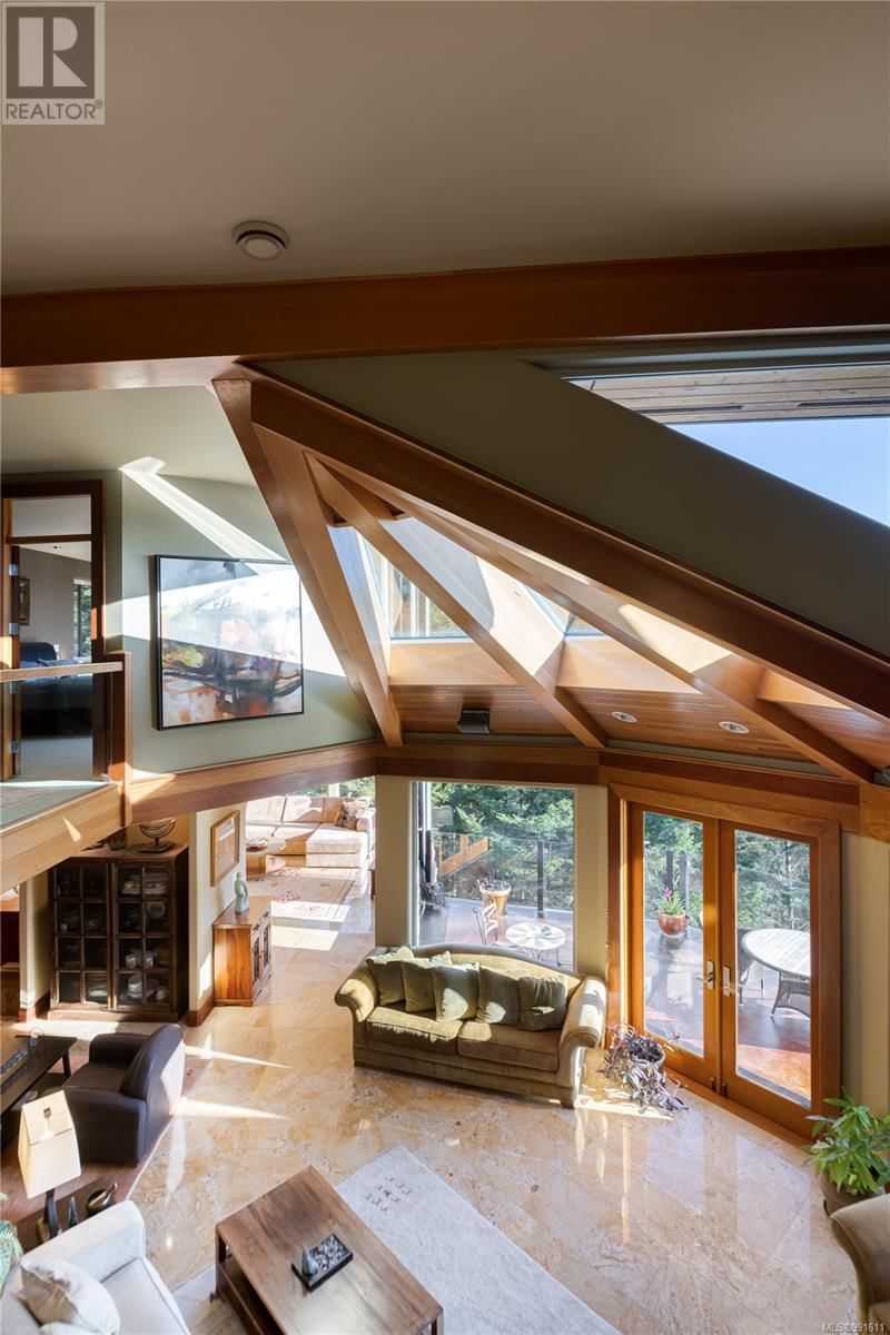 4948 NAGLE ROAD Image 38